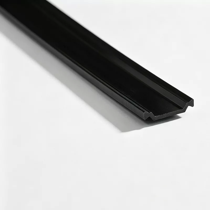 Bande à rupture de pont thermique de type C